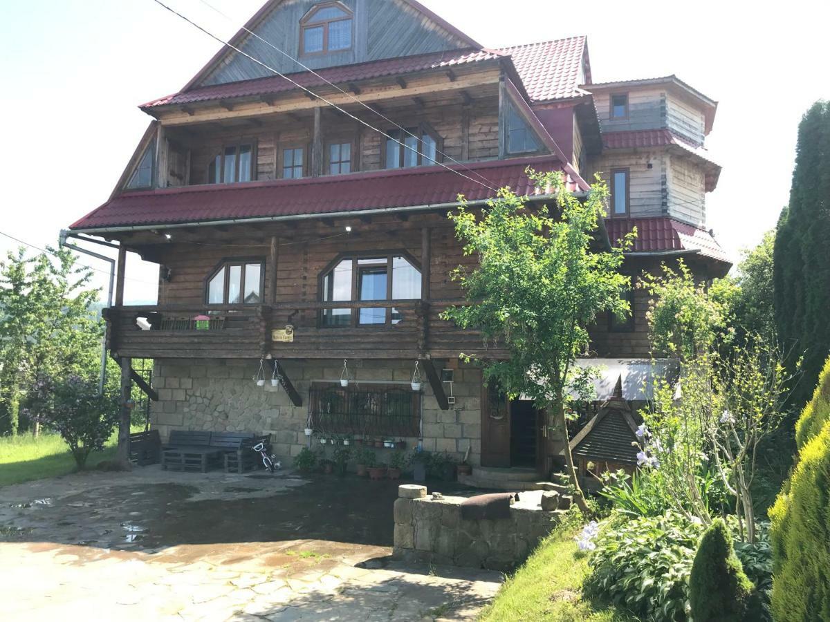 Садиба Червона Калина Private Estate Chervona Kalyna Jaremcse Kültér fotó