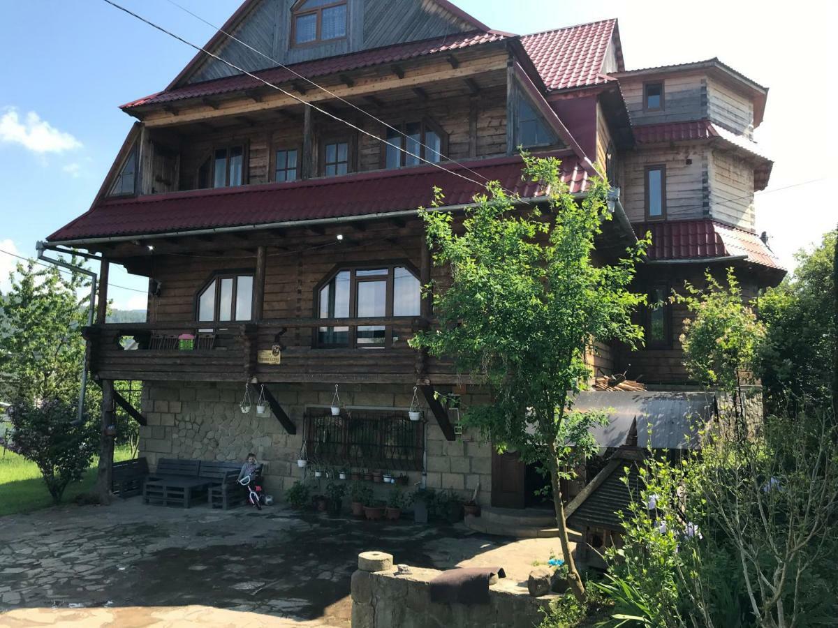 Садиба Червона Калина Private Estate Chervona Kalyna Jaremcse Kültér fotó