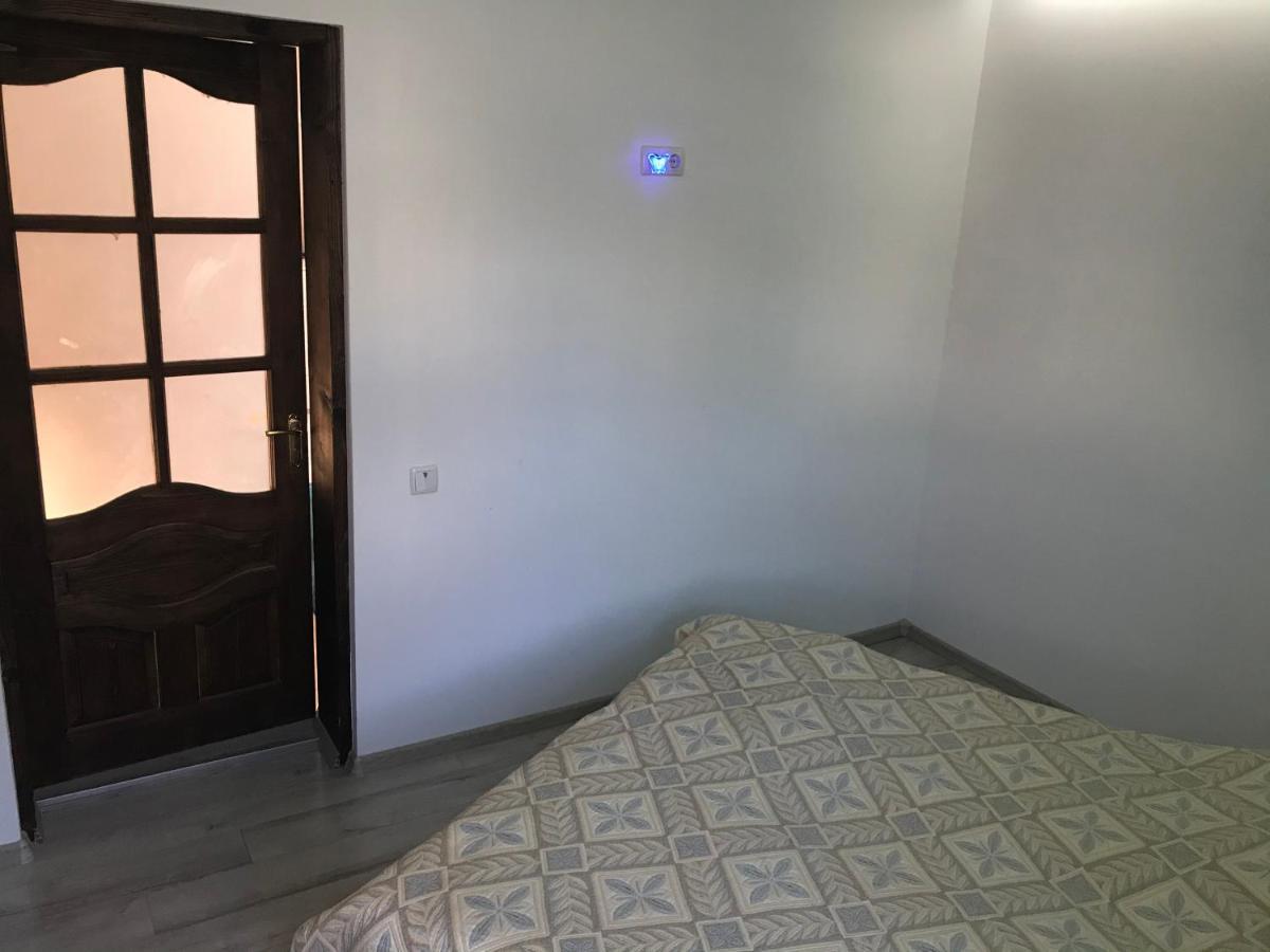 Садиба Червона Калина Private Estate Chervona Kalyna Jaremcse Kültér fotó